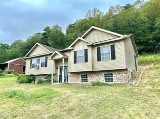 3754 Ridge Rd, Beaver Springs, PA 17812