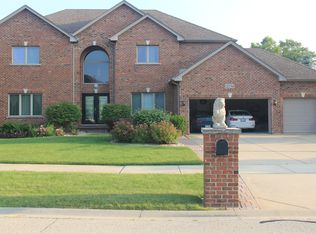 12734 S Barrow Ln, Plainfield, IL 60585