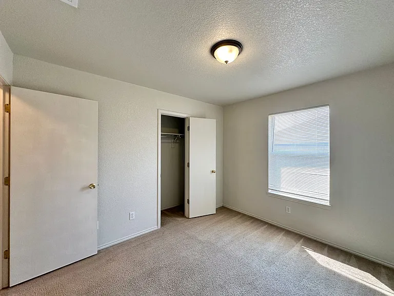 2706 Edgefield St — Photo 14