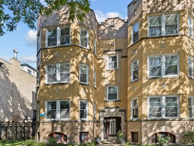 3237 N Oakley Ave #2N, Chicago, IL, 60618