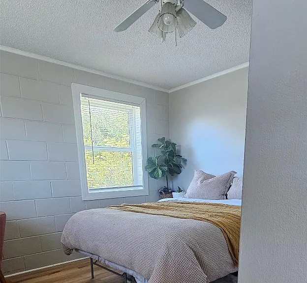 2830 Jefferson Ave — Photo 7