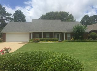 223 Trace Ridge Dr, Kosciusko, MS 39090