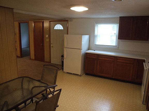 5th image of 2405 W Charles St