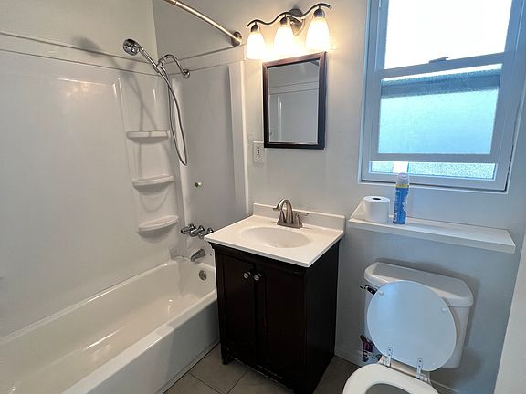 3rd image of 1251 Prospect Ave #1
