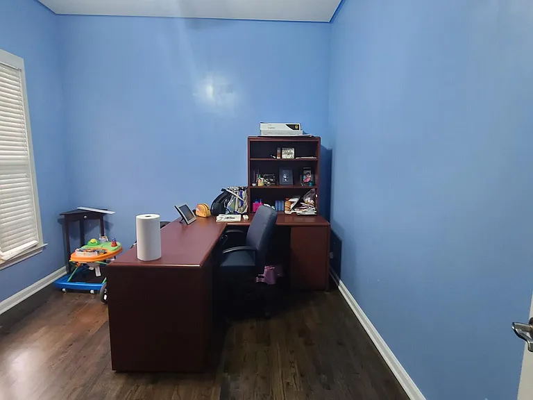 1044 Carroll Ct — Photo 9