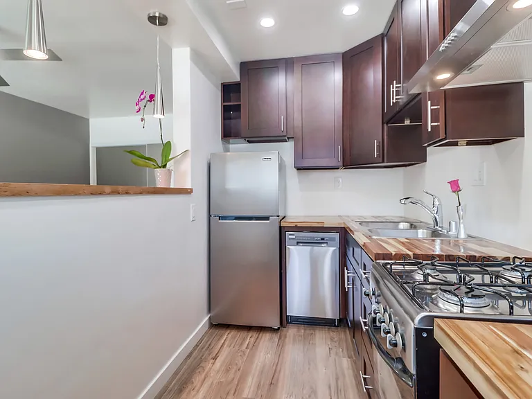 3600 Mission Blvd #7 — Photo 10