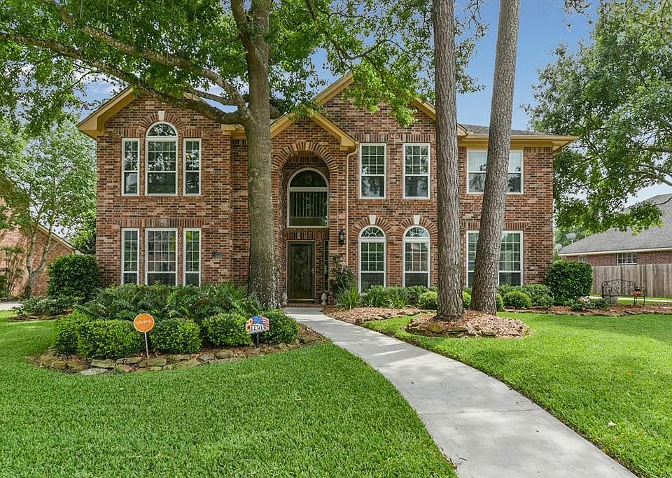 1st image of 14303 Spyglen Ln