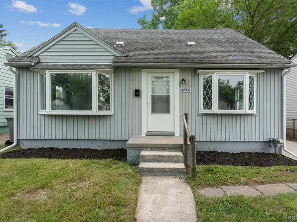 26908 Kitch St, Inkster, MI 48141