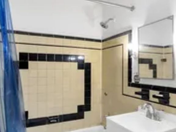 5th image of 6846 Radbourne Rd #1