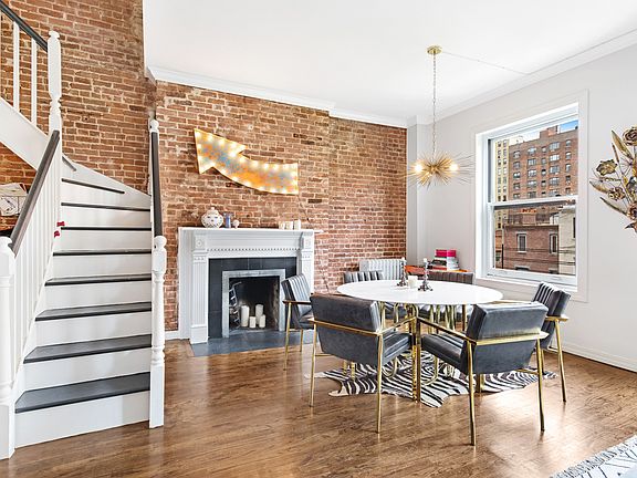 3rd image of 131 W 77th St APT 4