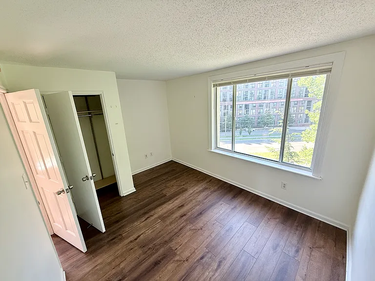 1730 Arlington Blvd #403 — Photo 6