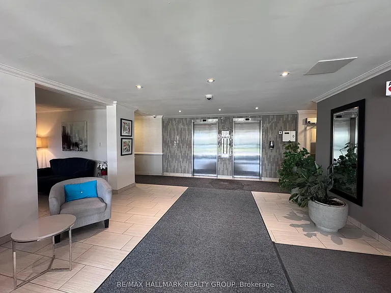 2400 Virginia Dr #510 — Photo 29