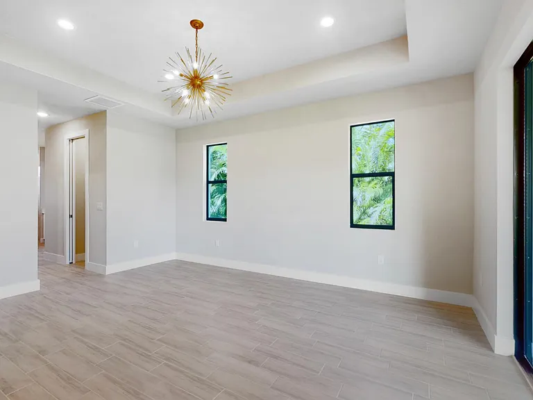 802 Zona Ave N — Photo 3