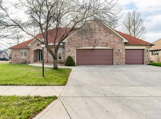 8065 Arrowhead Trl, Indianapolis, IN