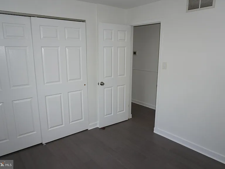 901 Thornton Ct #901 — Photo 15