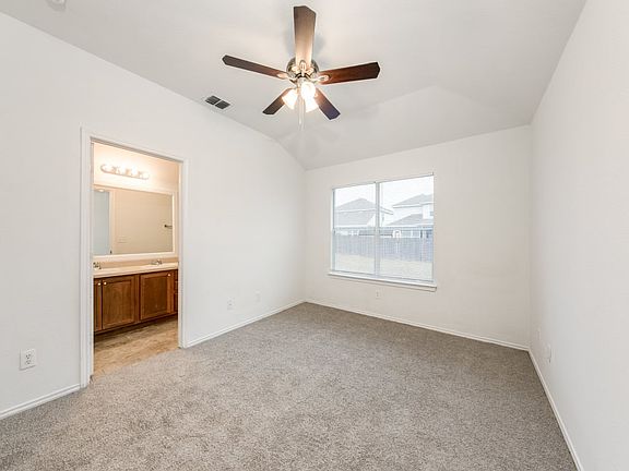 3rd image of 8927 Audubon Park