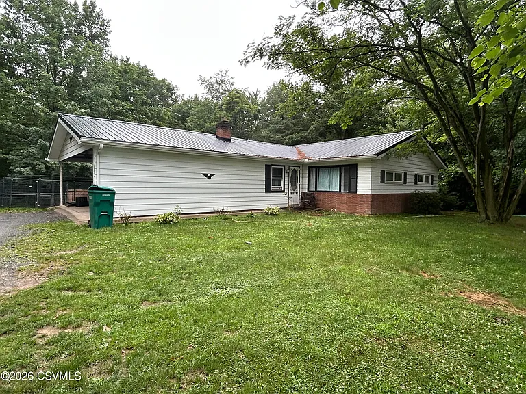 1101 Elimsport Rd — Photo 2