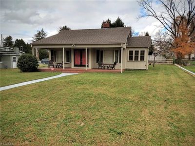 310 Mary Lou Ave, Thomasville, NC, 27360