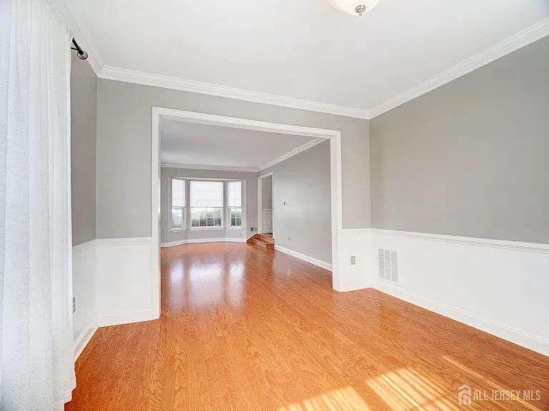 8 Mulberry Ct — Photo 11
