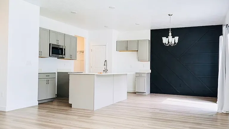 14842 S Messi St — Photo 9
