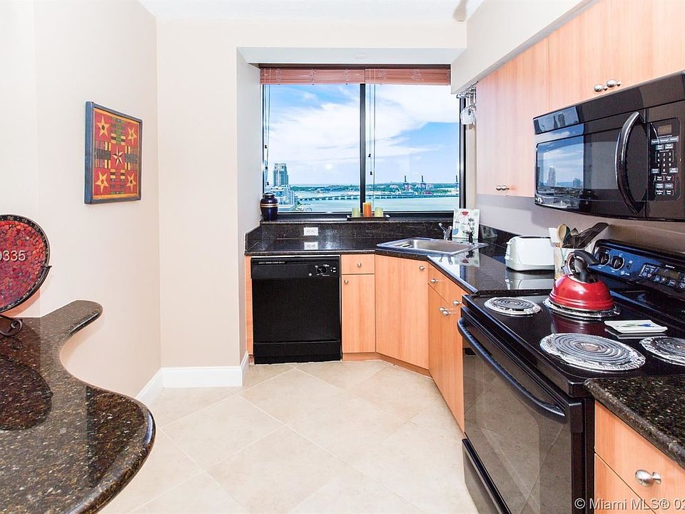 1st image of 1330 West Ave #2