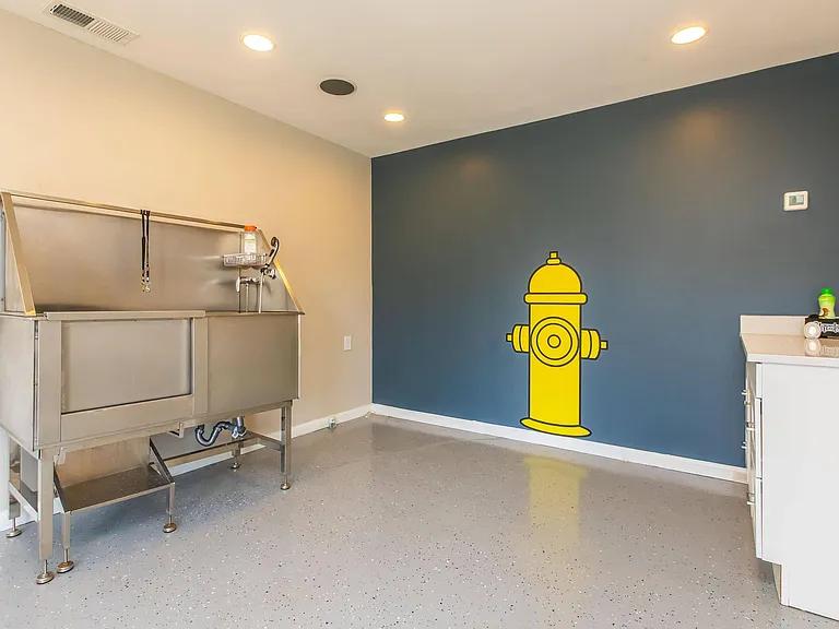 Summerfield Apartments — Photo 58