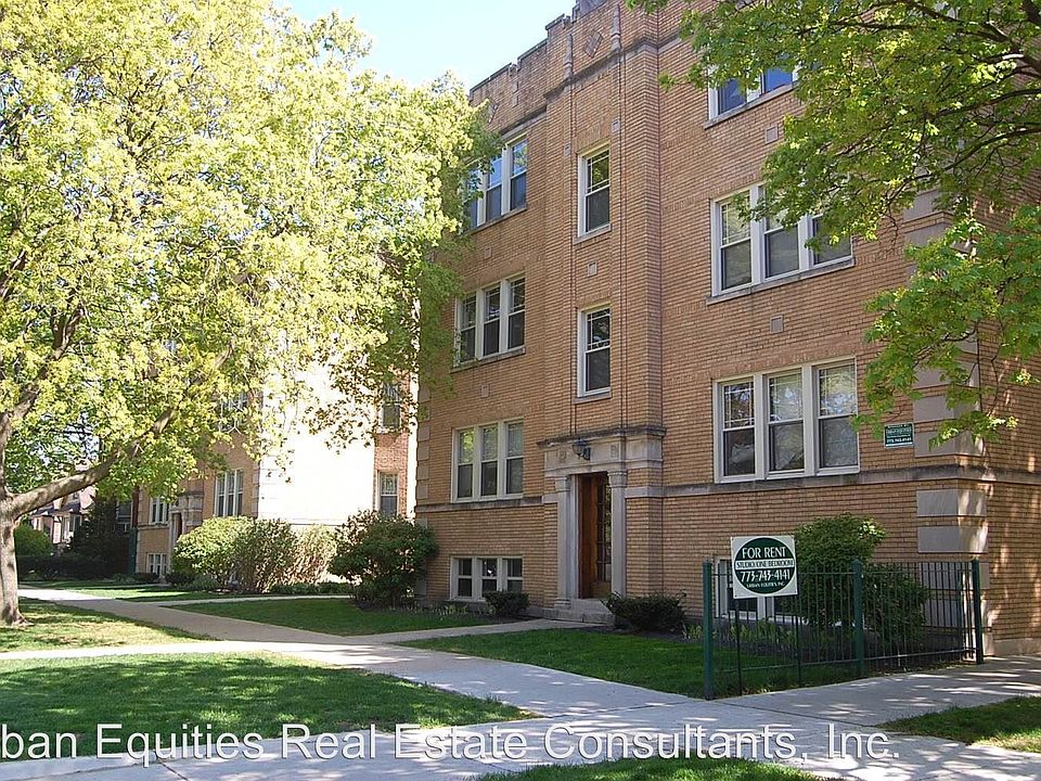 1st image of 1735 W Thorndale Ave APT 2B