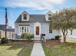 7115 W Mount Vernon Ave, Milwaukee, WI 53213