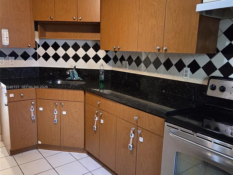 9101 W Sample Rd #102 — Photo 2