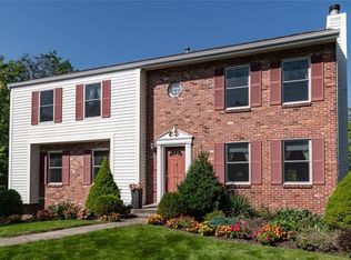 66 Pacer Dr, Sewickley, PA 15143