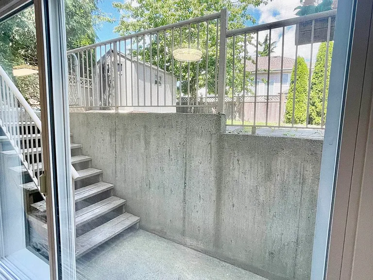 1965X 84th Ave #LOWER LEVEL — Photo 10