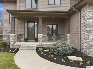 3235 S 188th St, Omaha, NE 68130