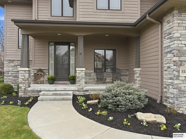 3235 S 188th St, Omaha, NE 68130
