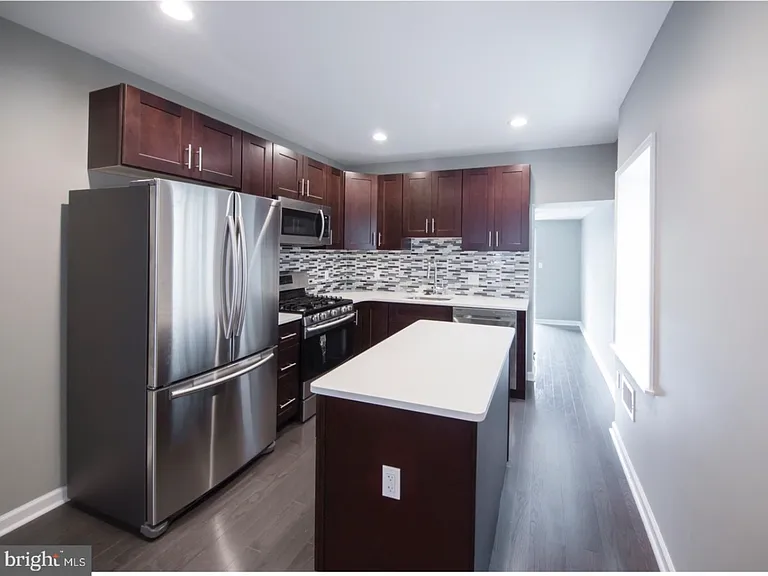 2220 Ellsworth St — Photo 18