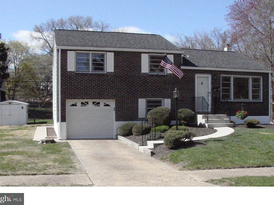 1st image of 3 Whitehall Cir