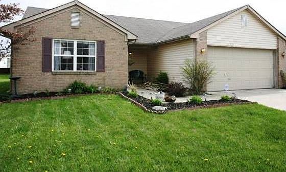 1st image of 333 E Quail Wood Ln