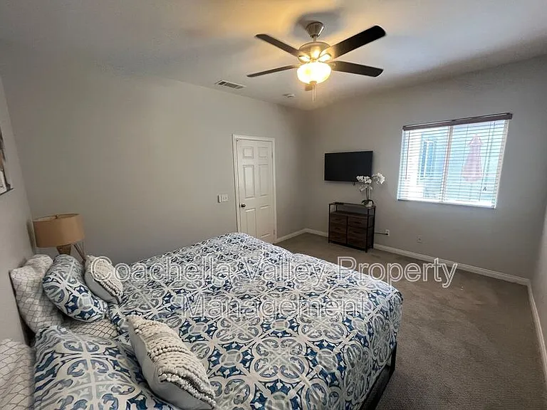 82368 Lancaster Way — Photo 17