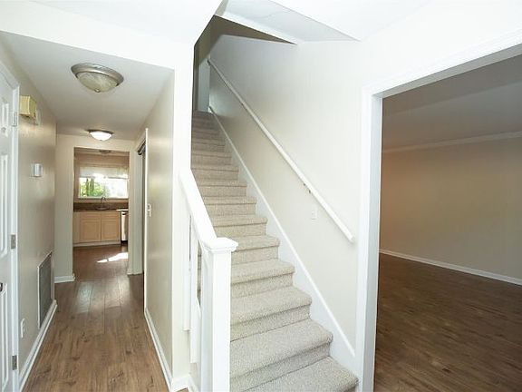 2nd image of 3046 Bay Shore Dr