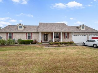 8910 Moss Farms Rd, Hillsboro, MO 63050