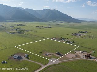 989 Stockman Rd, Etna, WY 83118