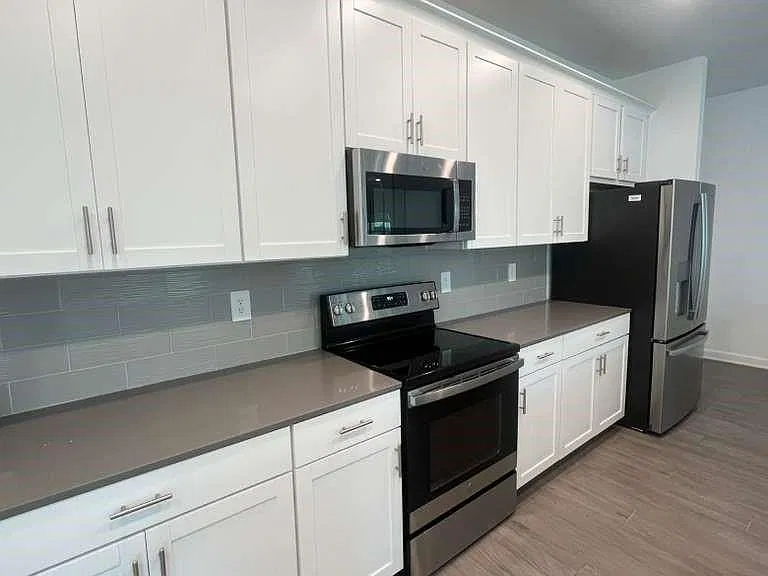 11701 Language Way — Photo 5
