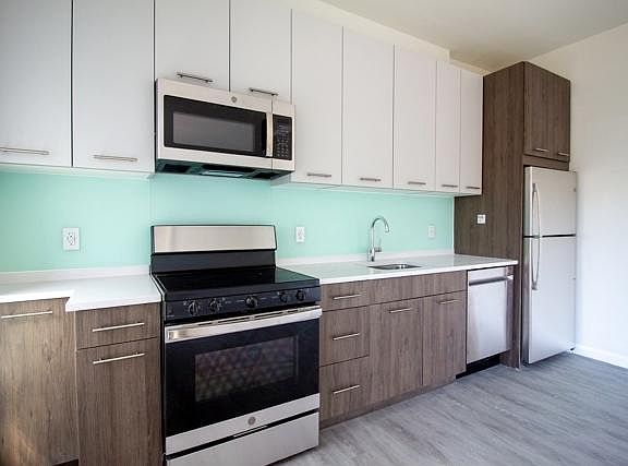3rd image of 1914 Palmer Ave #7