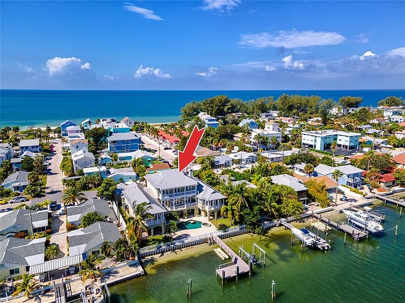 8099 Bayshore Dr, Treasure Island, FL 33706 Zillow