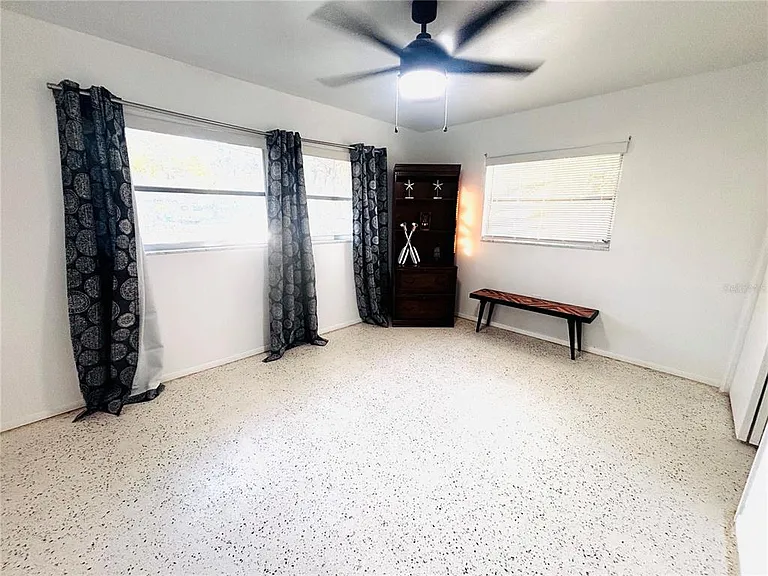 6125 Beacon Point Dr — Photo 11