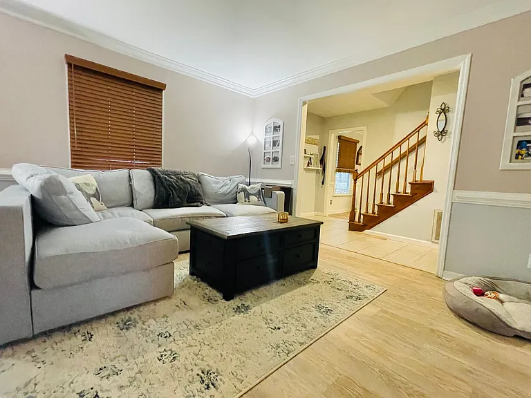 3103 Titanic Dr — Photo 2
