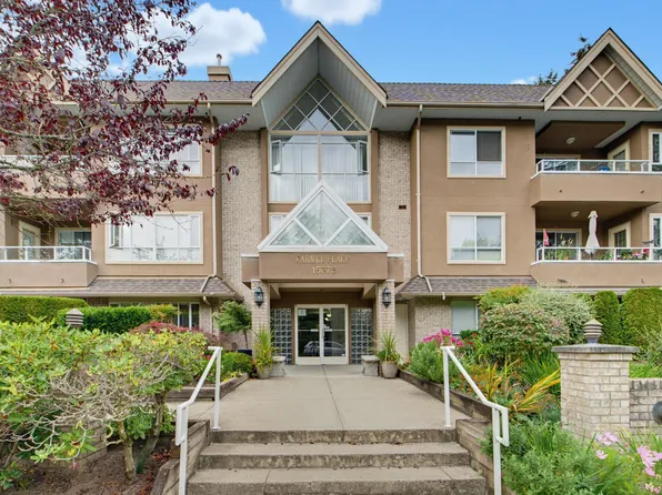 15375 17th Ave #203, Surrey, BC V4A 1T8