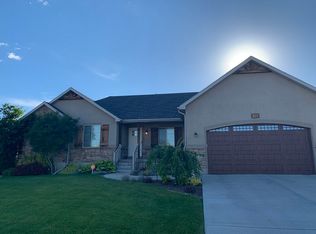 1951 N 2700 W, Clinton, UT 84015