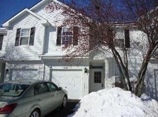 1111 Grand Lake Ct, Naperville, IL 60540