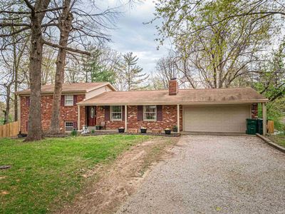 8013 Larch Ln, Evansville, IN, 47710
