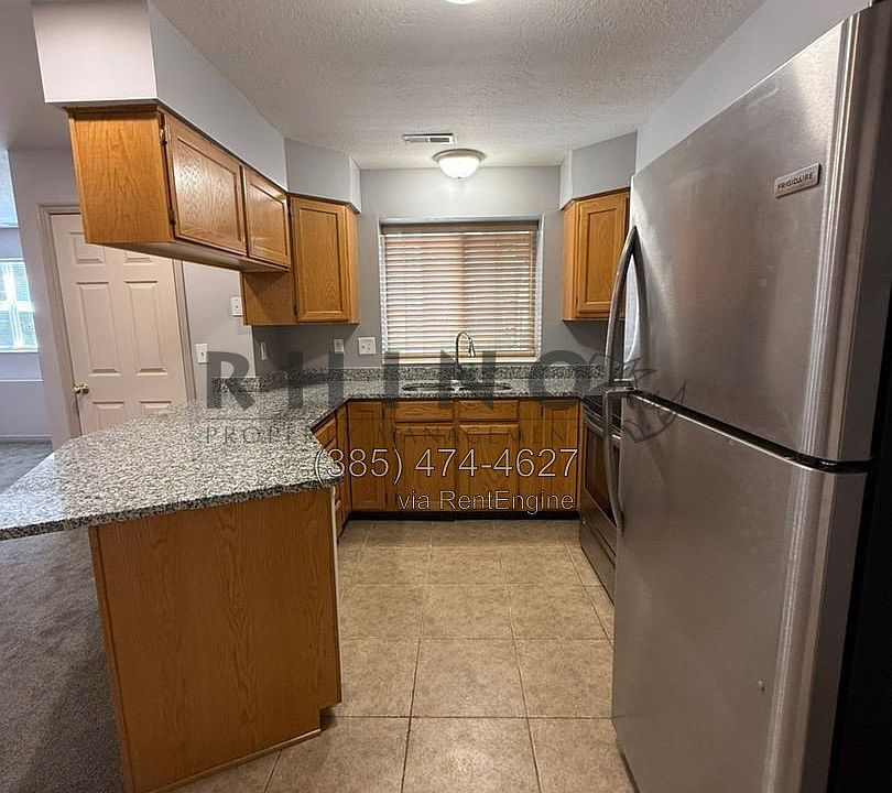 1st image of 370 W 4900 S APT 8